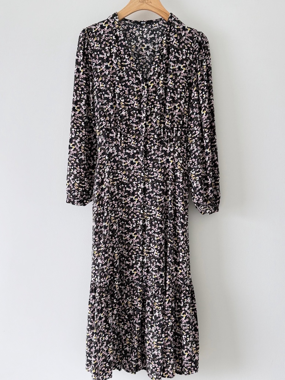 Uniqlo Rayon Floral Midi Dress Black Pink Tie Waist V Neck Button Front Small - Picture 11 of 16